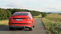 Audi e-tron Sportback - Image 7 from the photo gallery