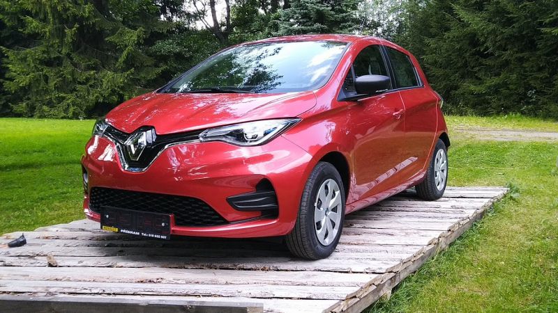 title image of Renault ZOE - the car with the best ratio of range and equipment to market price