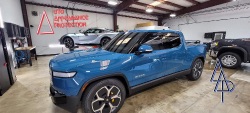 Rivian R1T - Image 6 from the photo gallery