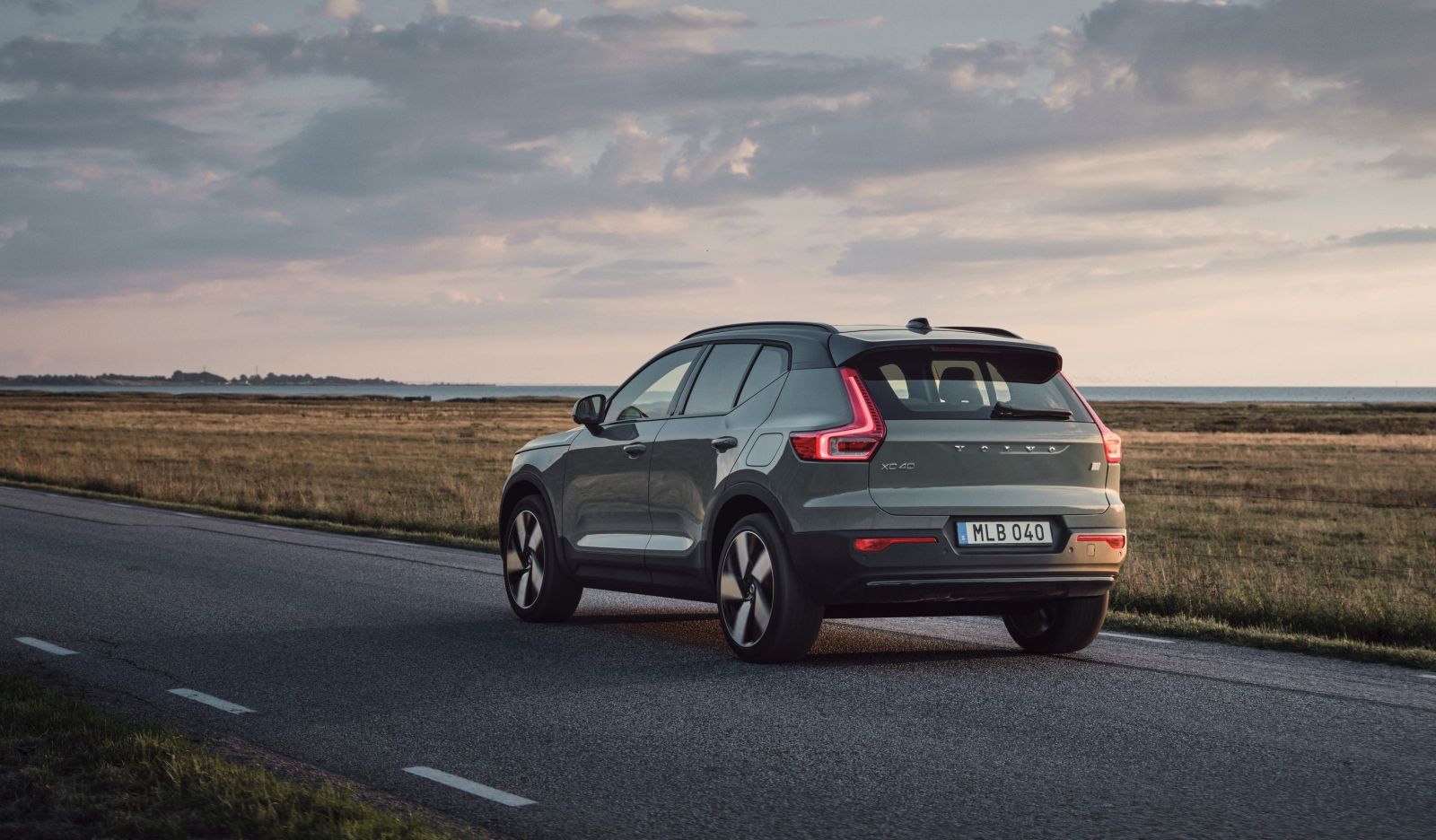 Volvo XC40 Recharge Single Motor - tech specs and prices | myEVreview